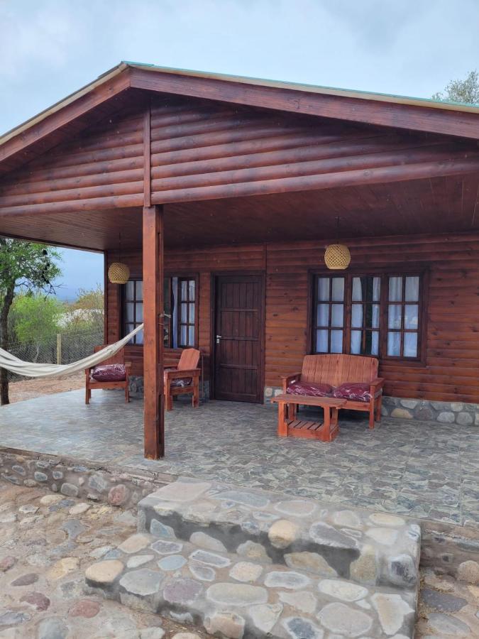 Cabana Los Abuelos Coronel Moldes Exterior photo